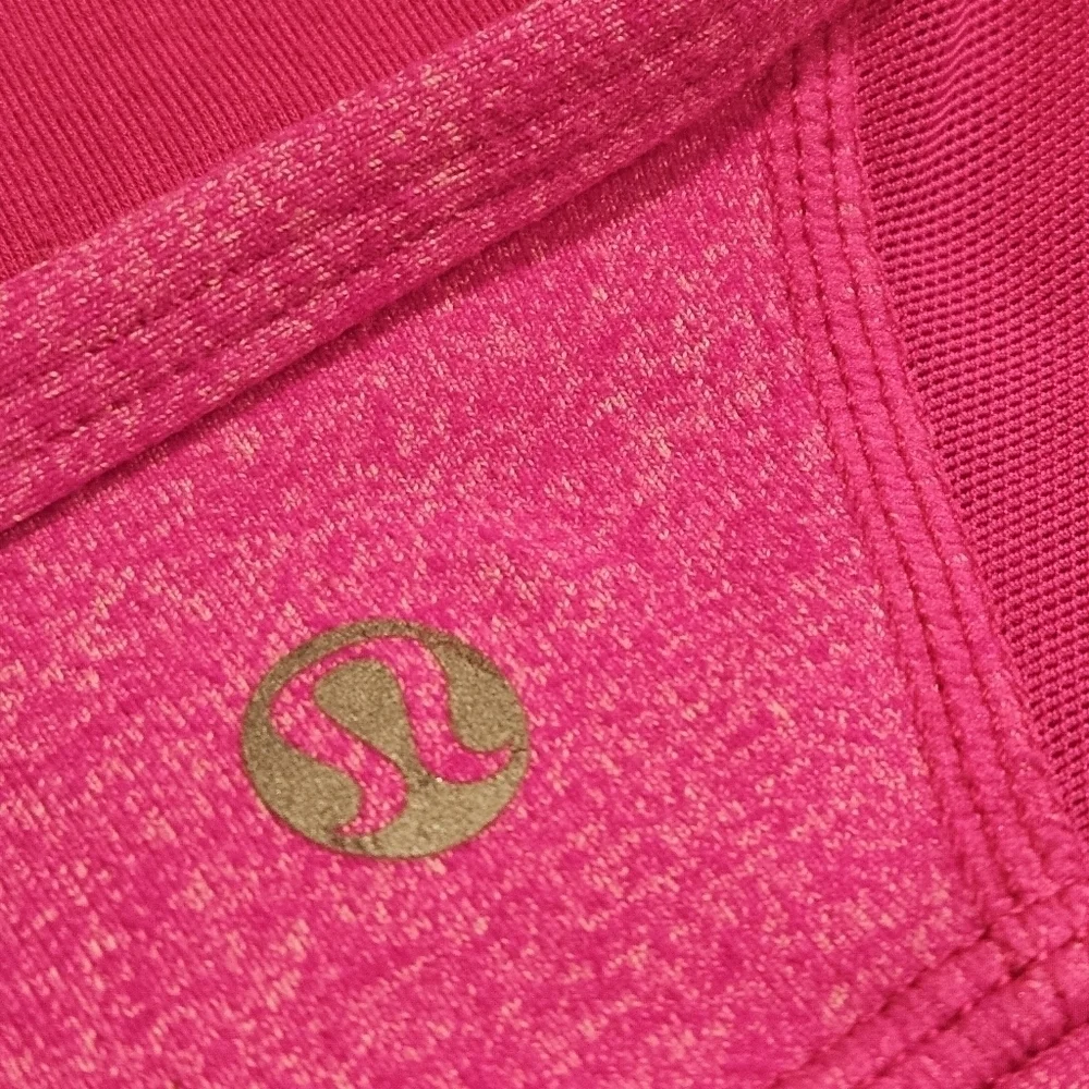 Lululemon Flow Y Bra IV, size 4 Pink Sports Racerback Bra Athletic Sportsbra